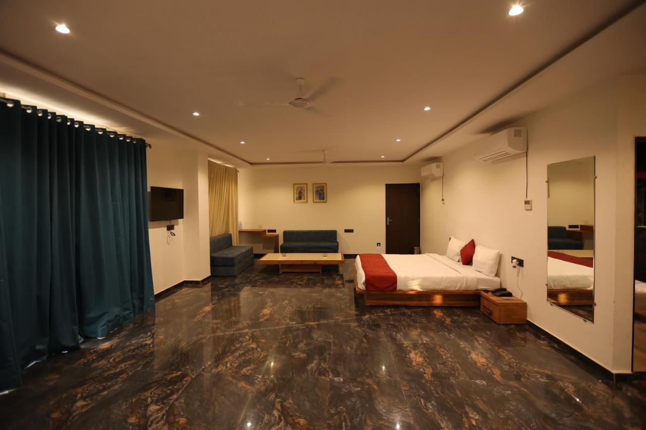 The Heritage Conventions Sagar  Exterior photo
