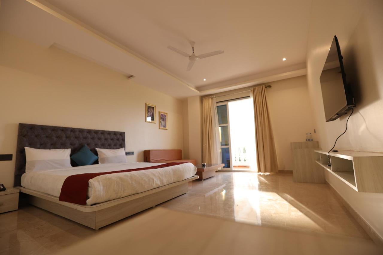 The Heritage Conventions Sagar  Exterior photo